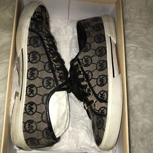Michael Kors Sneakers